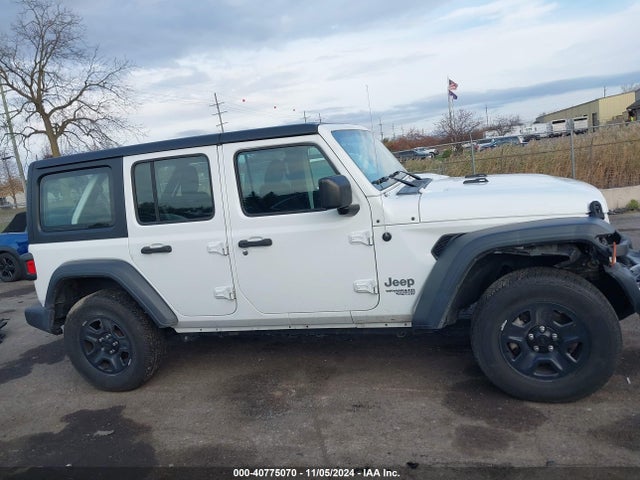 1C4HJXDG3KW613097 Jeep Wrangler Unlimited Sport 4x4