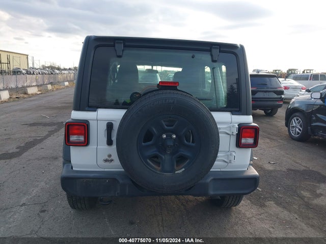 1C4HJXDG3KW613097 Jeep Wrangler Unlimited Sport 4x4