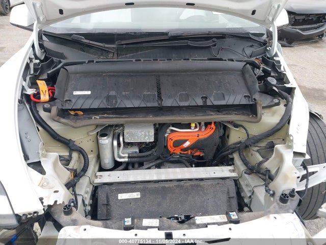 2021 TESLA MODEL Y 5YJYGDEE1MF243687 Photo 9
