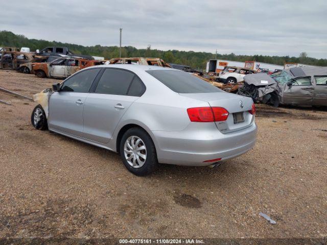 3VW2K7AJ2EM257469 Volkswagen Jetta 2.0l S