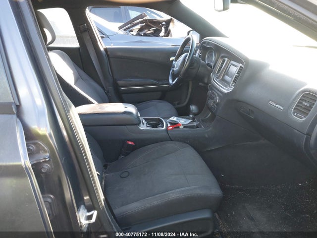 2C3CDXBG0FH795385 Dodge Charger Se