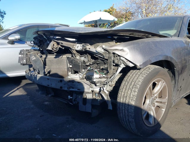 2C3CDXBG0FH795385 Dodge Charger Se