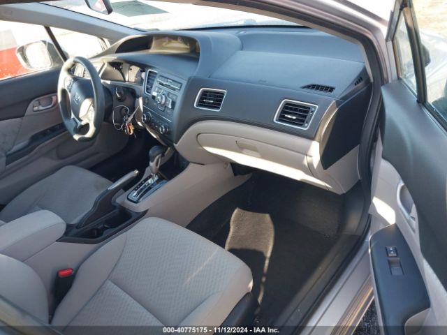 19XFB2F57EE024121 Honda Civic Lx