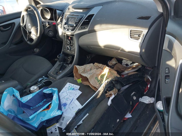 Hyundai ELANTRA SE 2014 5NPDH4AE2EH465207 Image 5