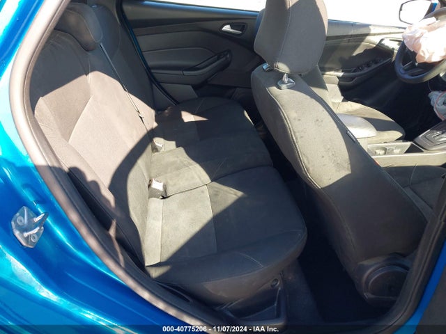 Ford FOCUS SE 2015 1FADP3K25FL367423 Image 8