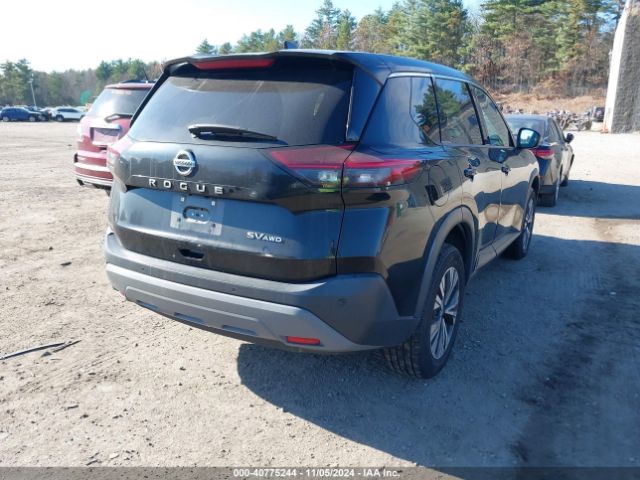 5N1AT3BB2MC782135 Nissan Rogue Sv Intelligent Awd