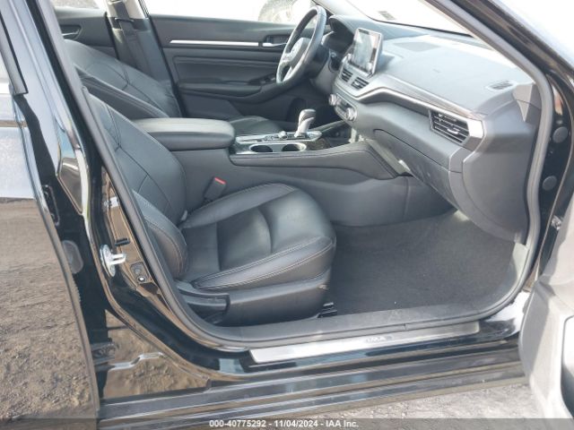 1N4BL4EW1NN311523 Nissan Altima Sl Intelligent Awd