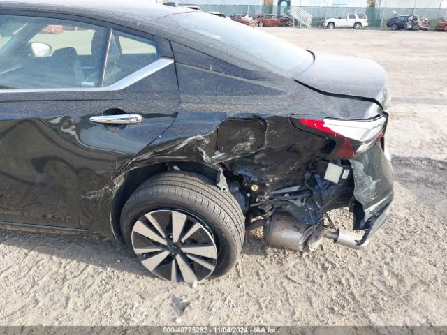 1N4BL4EW1NN311523 Nissan Altima Sl Intelligent Awd