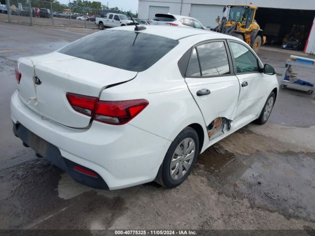 3KPA24AB3JE062121 KIA RIO LX