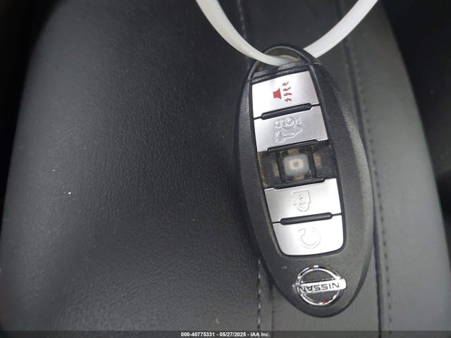 Nissan ROGUE SV 2019 KNMAT2MTXKP553356 Image 11