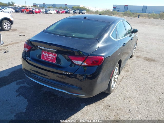 Chrysler 200 Limited 2015 1C3CCCAB7FN715833 Image 15