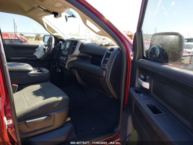 3C6UR5CL6KG616284 RAM 2500 Tradesman  4x4 6'4 Box
