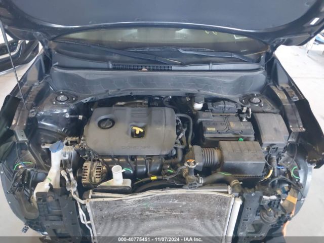 KNDERCAA3N7333697 KIA SELTOS EX