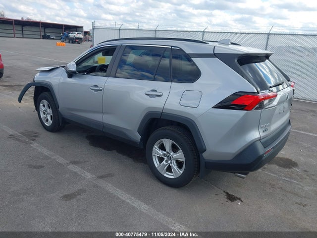 Toyota Rav4 Xle 2019 2T3P1RFV8KW081167 Image 3