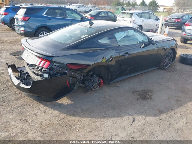Ford Mustang Ecoboost 2024 1FA6P8TH5R5102888 Image 4