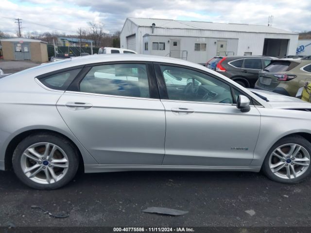 3FA6P0UU2JR271538 Ford Fusion Hybrid S