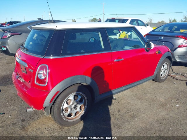 2012 MINI COOPER WMWSU3C53CT261791 Photo 3