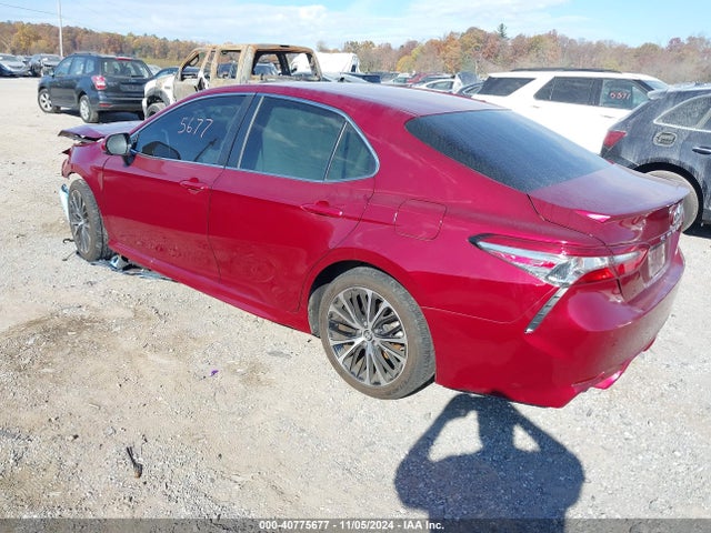 Toyota CAMRY SE 2018 4T1B11HK8JU662495 Image 3