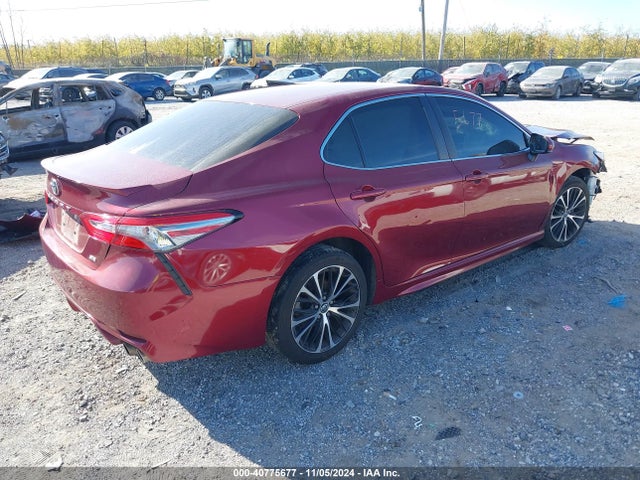 Toyota CAMRY SE 2018 4T1B11HK8JU662495 Image 4