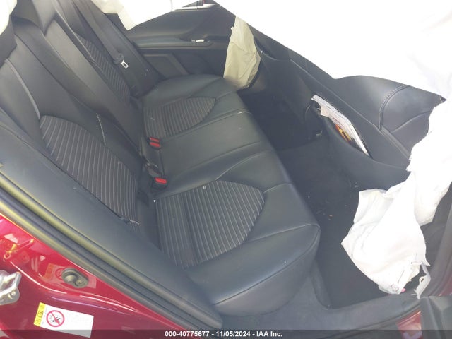 Toyota CAMRY SE 2018 4T1B11HK8JU662495 Image 8