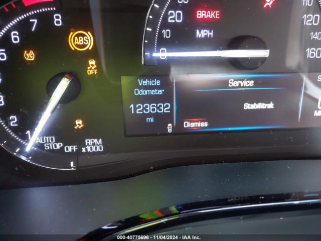 1GYKNARSXHZ111693 Cadillac Xt5 Standard
