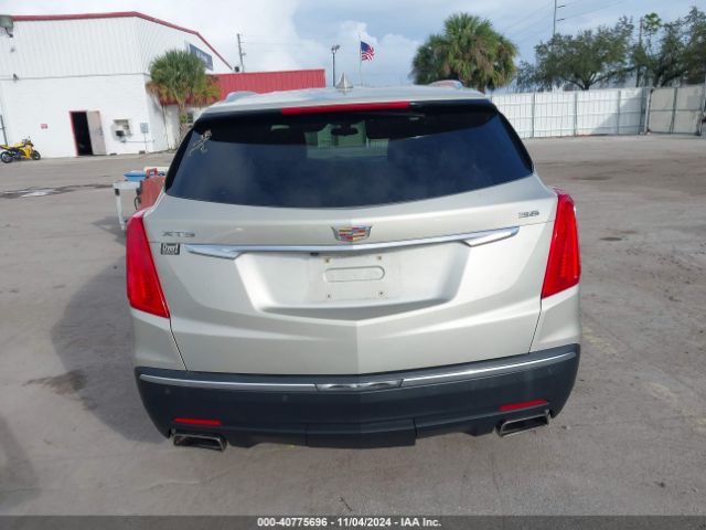 1GYKNARSXHZ111693 Cadillac Xt5 Standard