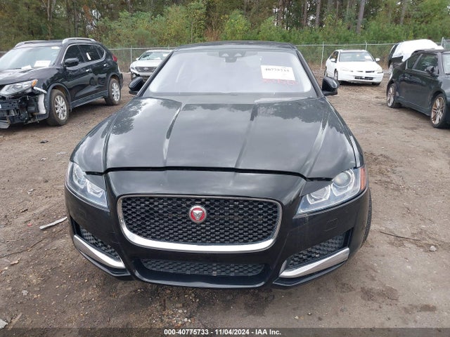 Jaguar Xf 35t Premium 2017 SAJBD4BV9HCY46541 Image 12