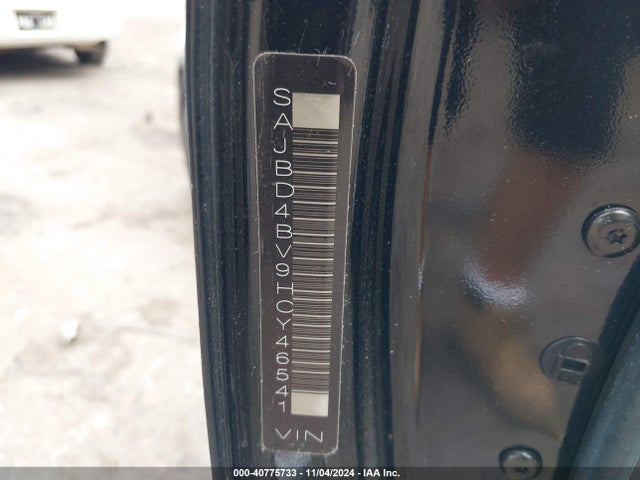 2017 JAGUAR XF SAJBD4BV9HCY46541 Photo 8