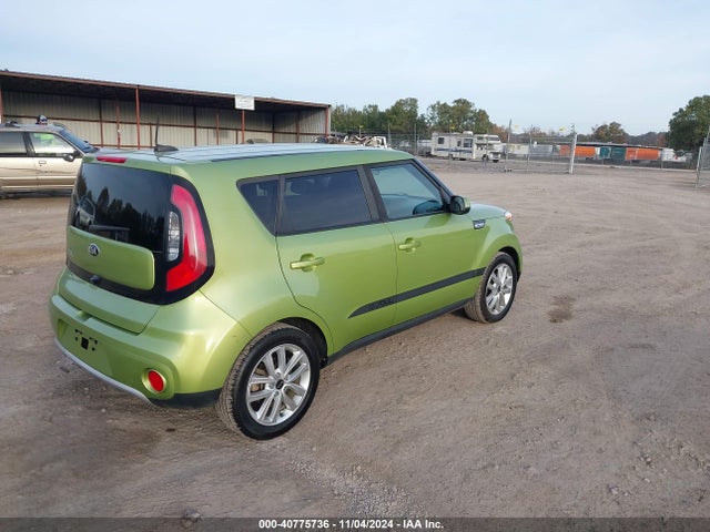 KIA SOUL + 2018 KNDJP3A51J7905271 Image 4