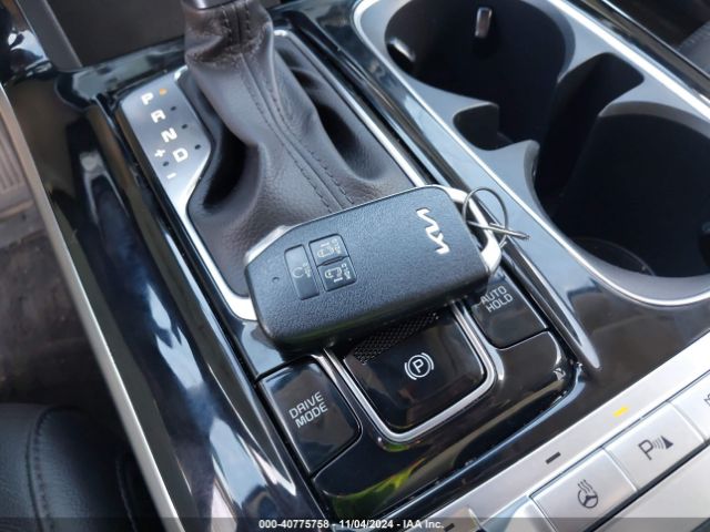 KNDNE5H30N6157079 KIA Carnival Mpv Sx Prestige