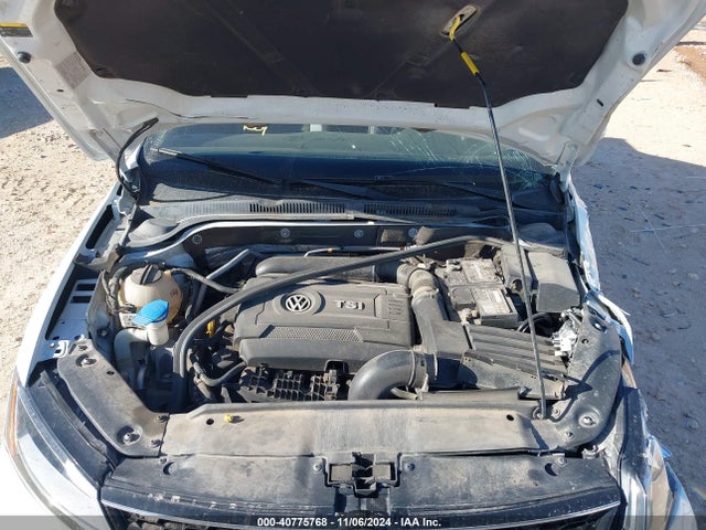 3VW4T7AJ0HM213075 Volkswagen JETTA GLI