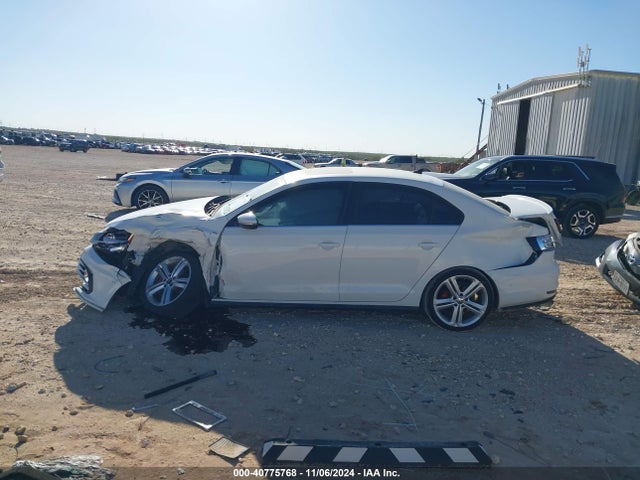 3VW4T7AJ0HM213075 Volkswagen JETTA GLI