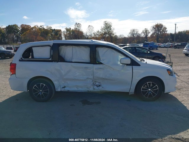 Dodge Grand Caravan Gt 2018 2C4RDGEG5JR196387 Image 13