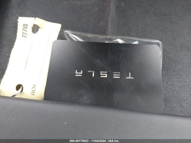 2024 TESLA MODEL Y 7SAYGDEE9RA287962 Photo 10