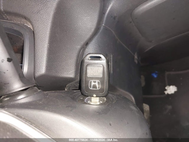 Honda CR-V LX 2019 2HKRW6H37KH221334 Image 11
