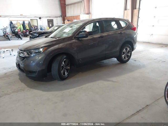 Honda CR-V LX 2019 2HKRW6H37KH221334 Image 2