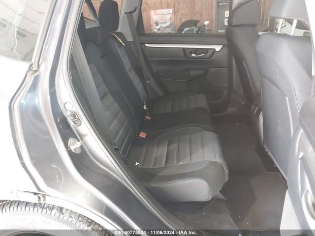 Honda CR-V LX 2019 2HKRW6H37KH221334 Image 8