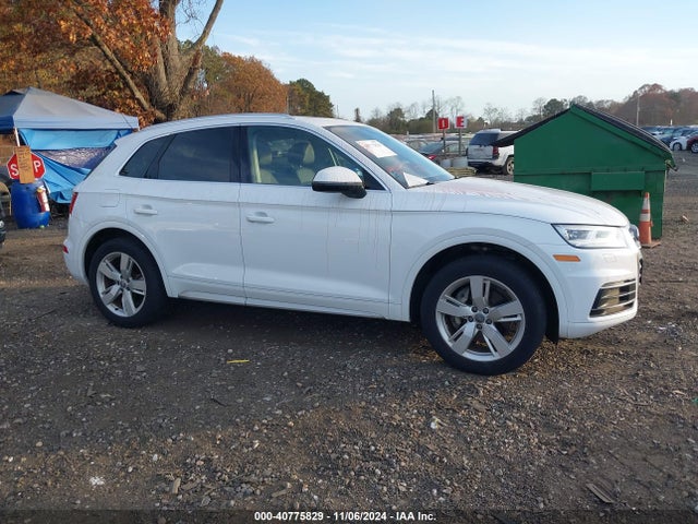 WA1BNAFY3J2236638 Audi Q5 2.0t Premium/2.0t Tech Premium