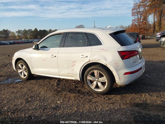 WA1BNAFY3J2236638 Audi Q5 2.0t Premium/2.0t Tech Premium
