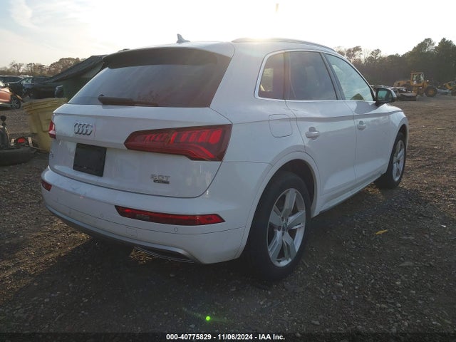 WA1BNAFY3J2236638 Audi Q5 2.0t Premium/2.0t Tech Premium