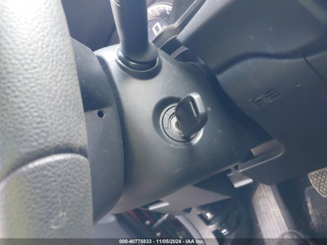 2HKRW6H36JH208721 Honda CR-V LX