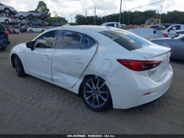 3MZBN1V33JM229738 Mazda Mazda3 Touring