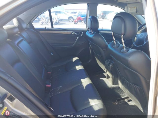 2004 MERCEDES-BENZ C-CLASS WDBRF40J54F454249 Photo 7