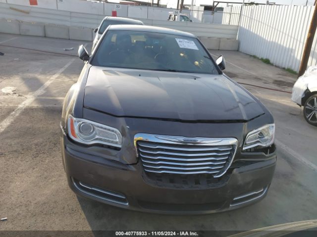 2C3CCAAG4EH200747 Chrysler 300