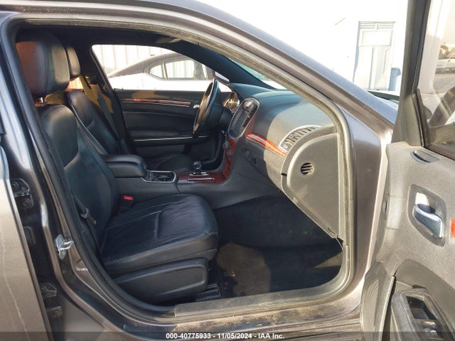 Chrysler 300 2014 2C3CCAAG4EH200747 Image 5