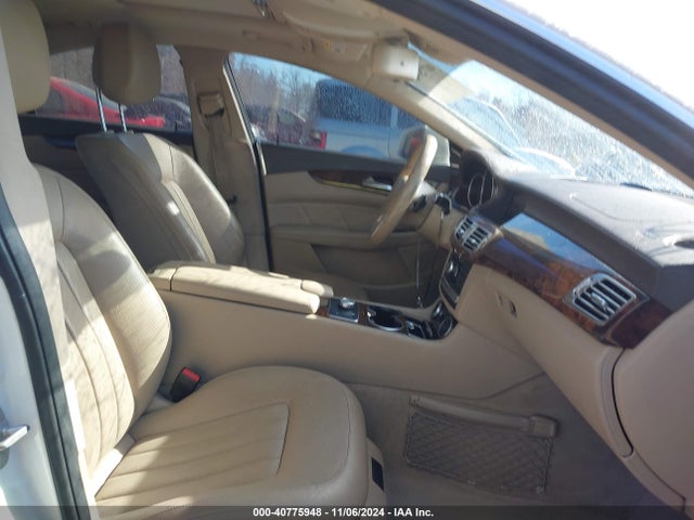 WDDLJ9BB8EA100240 Mercedes-Benz Cls 550 4matic