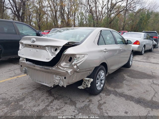 Toyota CAMRY LE 2017 4T1BF1FK6HU332501 Image 4