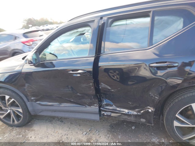 YV4162UM5M2522934 Volvo Xc40 T5 R-design