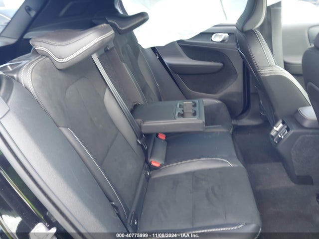 YV4162UM5M2522934 Volvo Xc40 T5 R-design