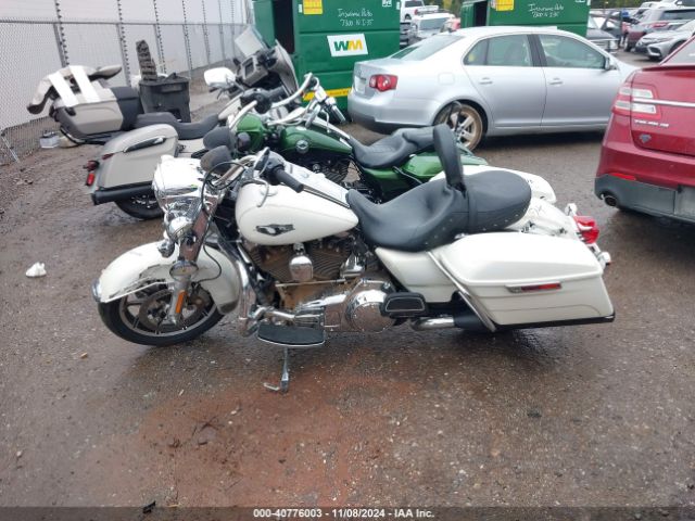 2015 HARLEY-DAVIDSON FLHR 1HD1FBM10FB641517 Photo 1